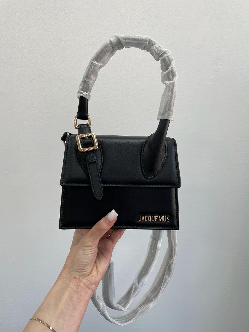 Жіноча сумка Жакмюс чорна Jacquemus Le Chiquito Moyen Boucle Black
