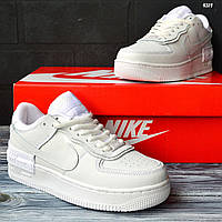 Женские кроссовки Nike Air белые, низкие базовые демисезонные модные кеды Найк Аир 39
