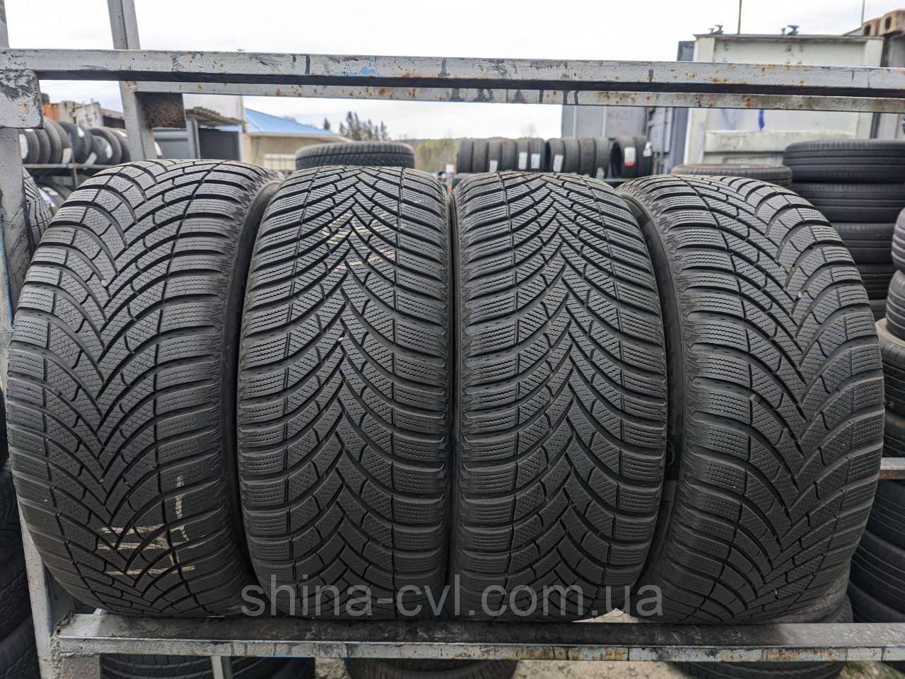 Зимові шини 235 55 r17 103V XL Semperit Speed-Grip 5