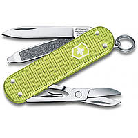 Нож-брелок Victorinox Classic SD Alox Colors Lime Twist 58 мм, 5 функций, Зеленый (0.6221.241G) z15-2024