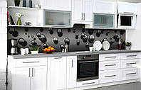 Наклейка на скинали Zatarga на кухню «Чёрные капли» 650х2500 мм виниловая 3Д наклейка кухонный фартук