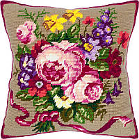 Набір для вишивання декоративної подушки Чарівниця Класичний букет 40×40 см V-18 HH, код: 7242973
