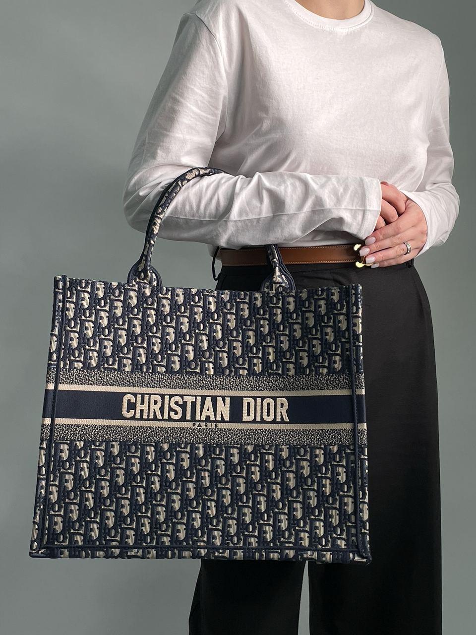 Жіноча сумка шоппер Крістіан Діор чорна Christian Dior Black	Large Book Tote  Ecru, фото 1