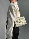 Жіноча сумка Ів Сен Лоран бежева Yves Saint Laurent Beige Envelope Medium, фото 4