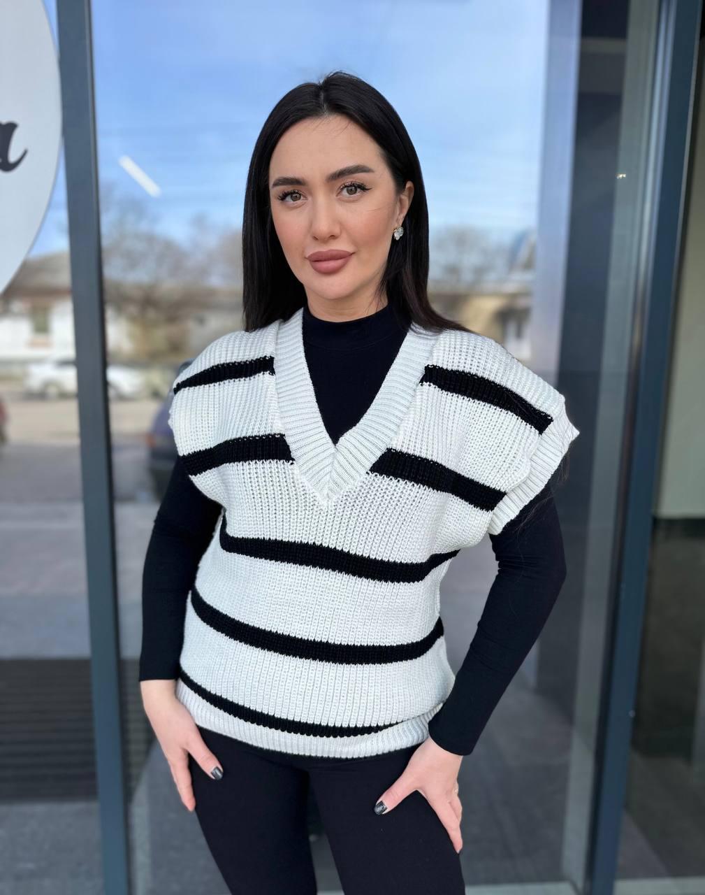 Стильна в'язана жилетка в смужку хіт продажів 2024, фото 1