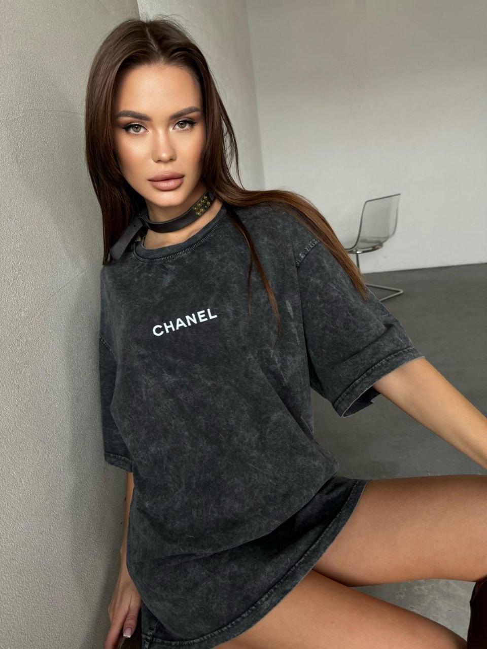 Жіноча футболка в стилі оверсайз, фото 1