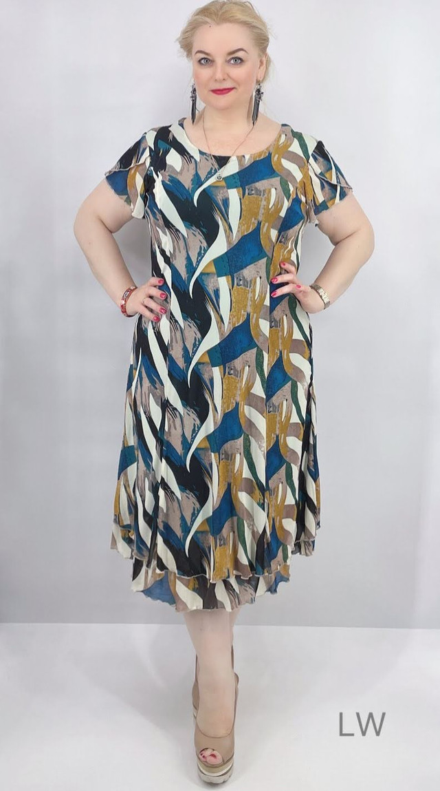 фотографія жіноче плаття з короткими рукавами