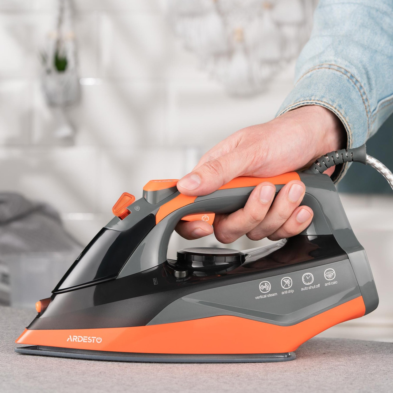 Праска Ardesto  IR-C2233-GR (2200 Вт), фото 1