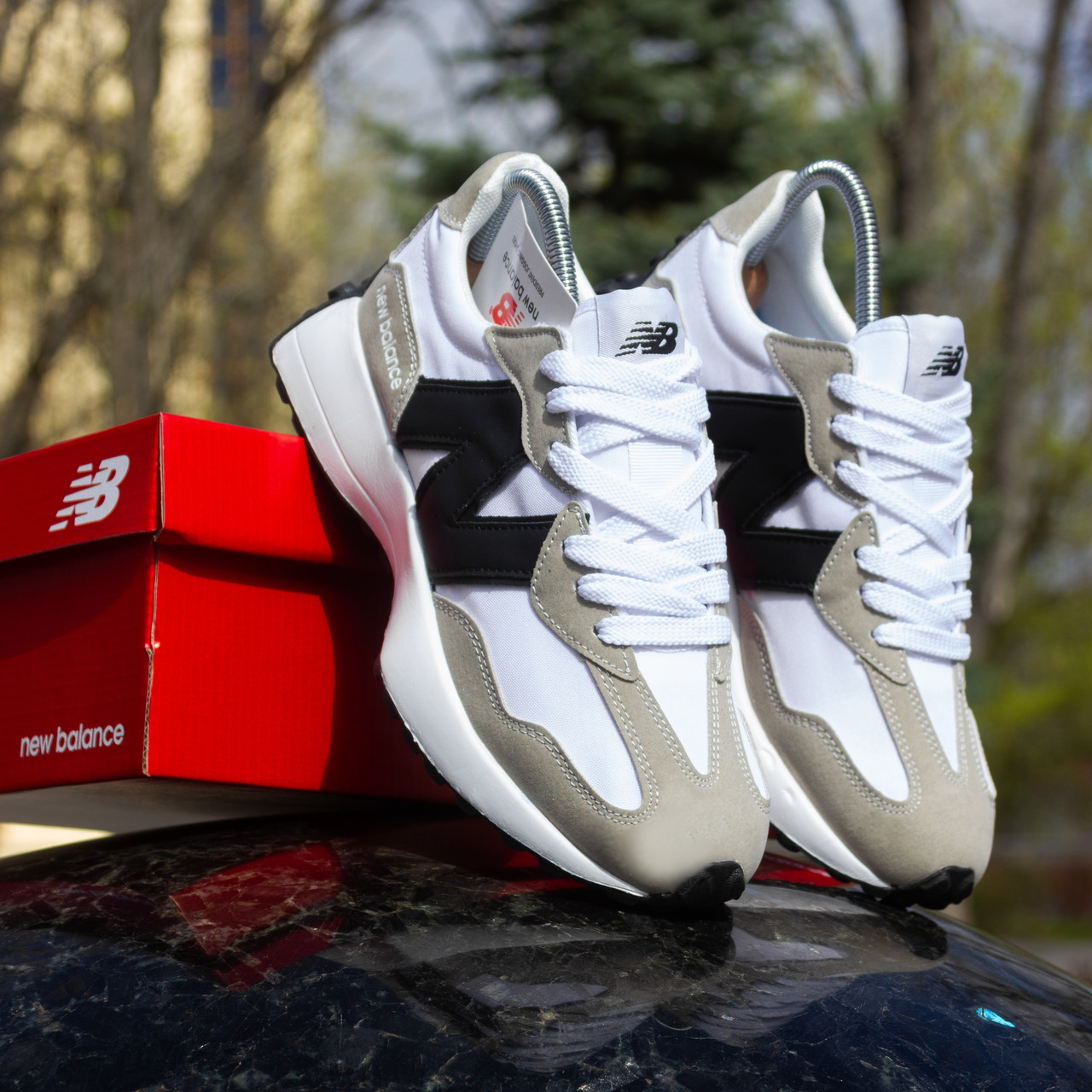 РОЗПРОДАЖ Чоловічі кросівки New Balance 327 пісочні з білим