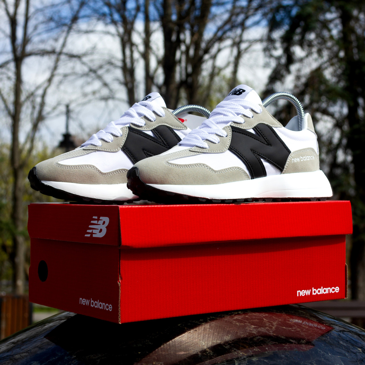 РОЗПРОДАЖ Жіночі кросівки New Balance 327 пісочні з білим+безкоштовна доставка НП, фото 1