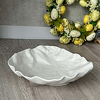 Фарфоровый салатник Blanc необычной формы 31 см
