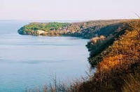 Grundstücke in einer ökologisch sauberen Gegend zum Bauen. Video