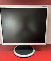 Монитор 19" Samsung 940N LS19HALKSB Б/У Под сервис