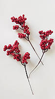 Гілка дрібних ягід червоні 19 см
