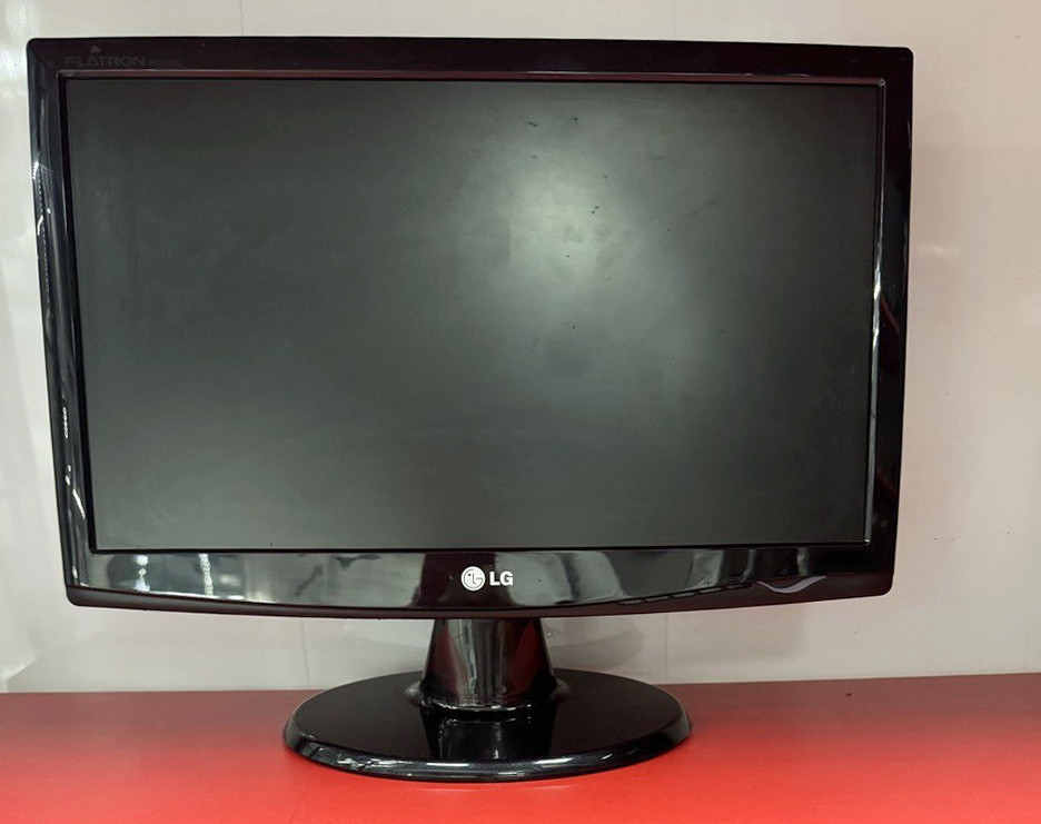 Монітор 18.5" LG W1943SE-PF Б/В Під сервіс