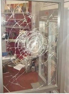 Бронеплівка на вікна, захисна прозора плівка на вікна, ширина 152 см, розпродаж зі складу, фото 2