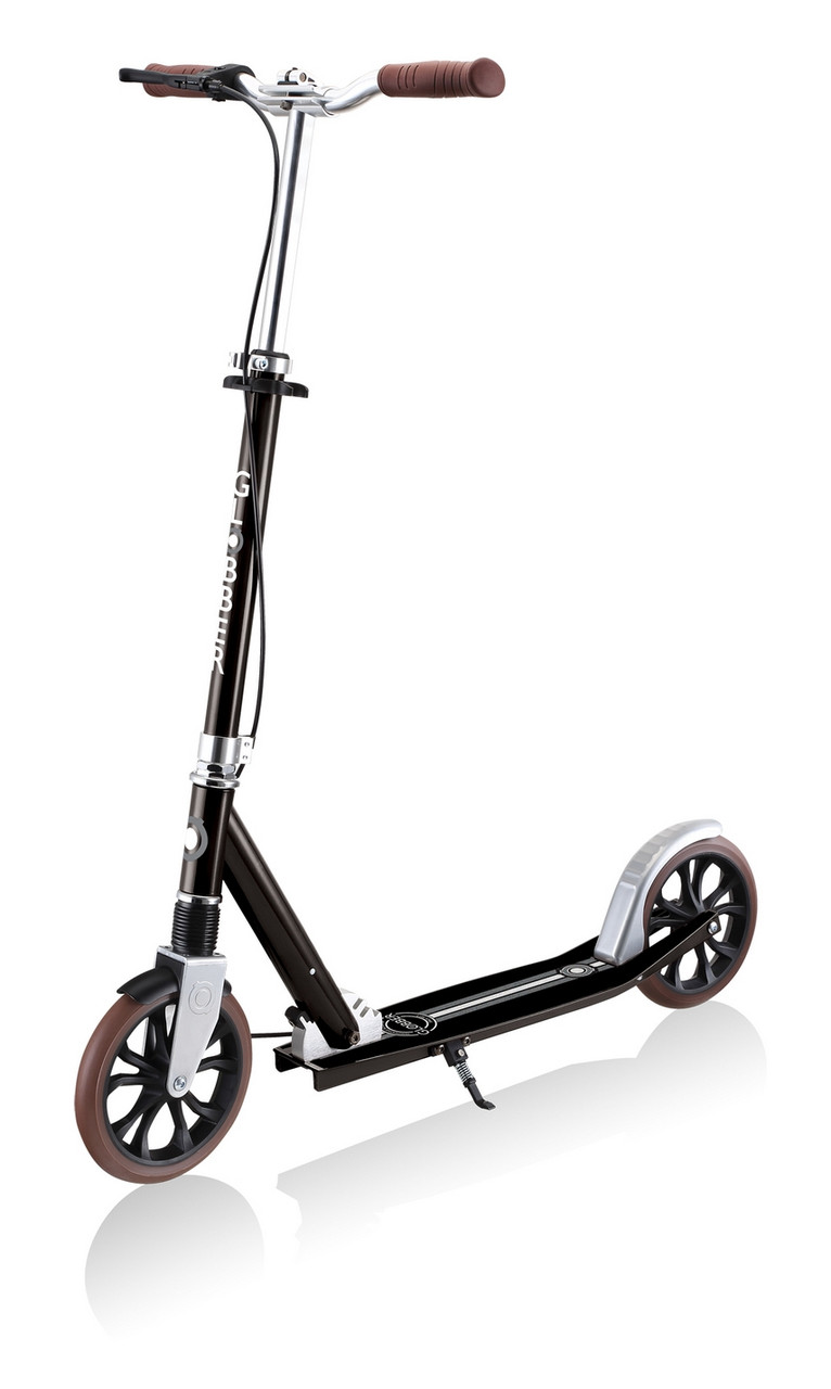 Самокат Globber NL205 Deluxe з ручним гальмом чорний до 100кг (685-120)