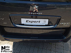 Накладка на бампер Peugeot EXPERT II з 2007 р. (NataNiko Carbon)