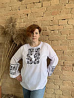 Борщевская женская вышиванка на длинный рукав в белом цвете.