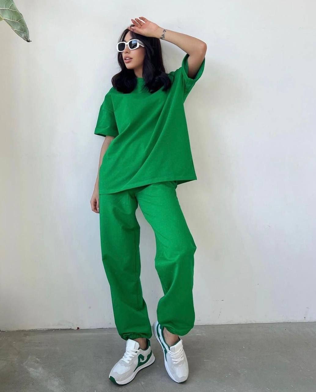 Жіночий базовий костюм/комплект футболка оверсайз і джогери (Розміри S,M,L), Зелений