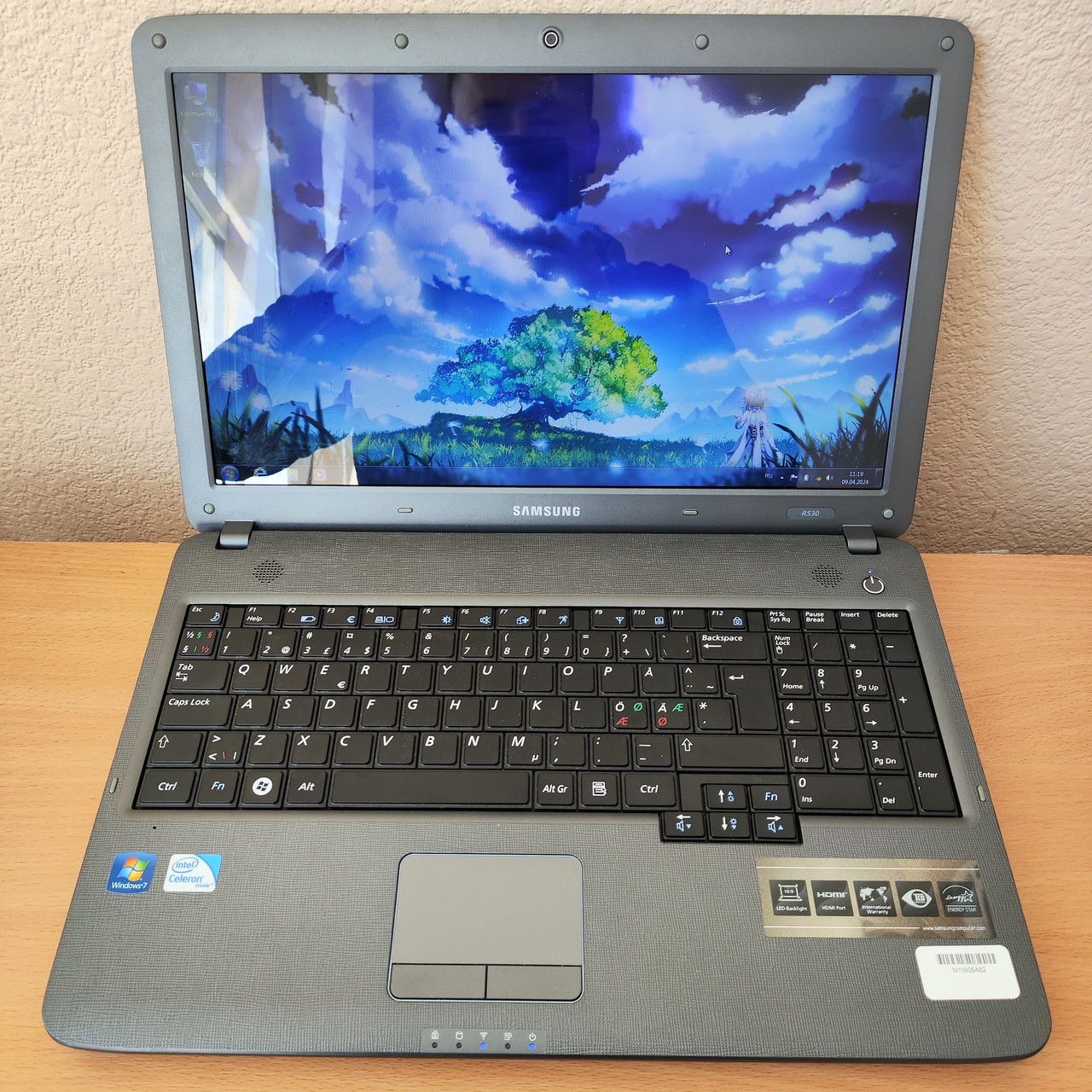 Ноутбук Samsung R530 15.6" T3300/2 Gb DDR2/250 Gb HDD/ Mobile 4 Series Chipset Integrated Graphics, фото 1