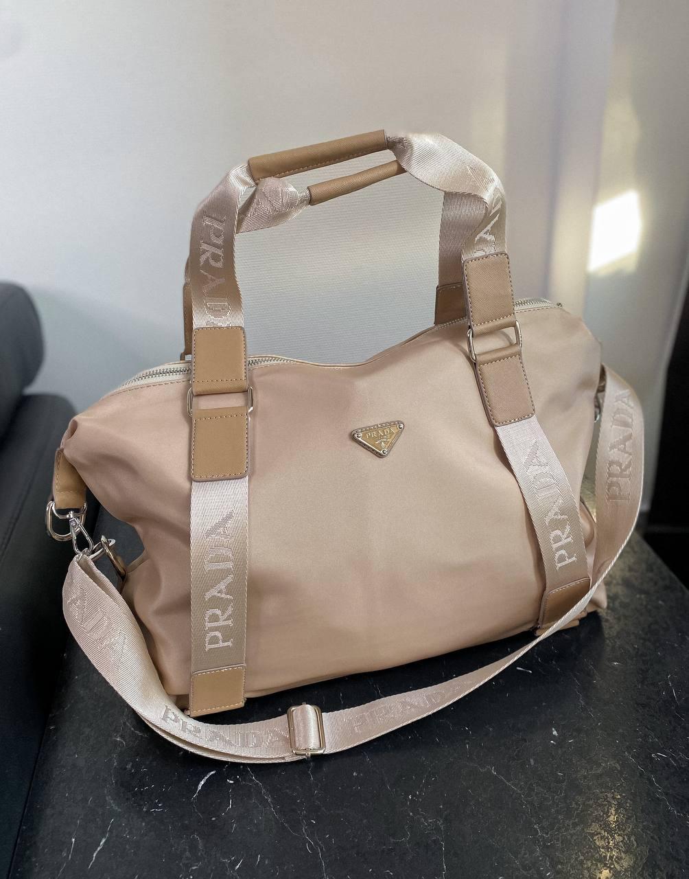 Жіноча сумка Прада бежева Prada Beige
