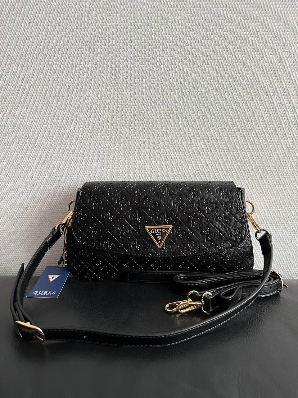 Жіноча сумка Гесс чорна Guess Black