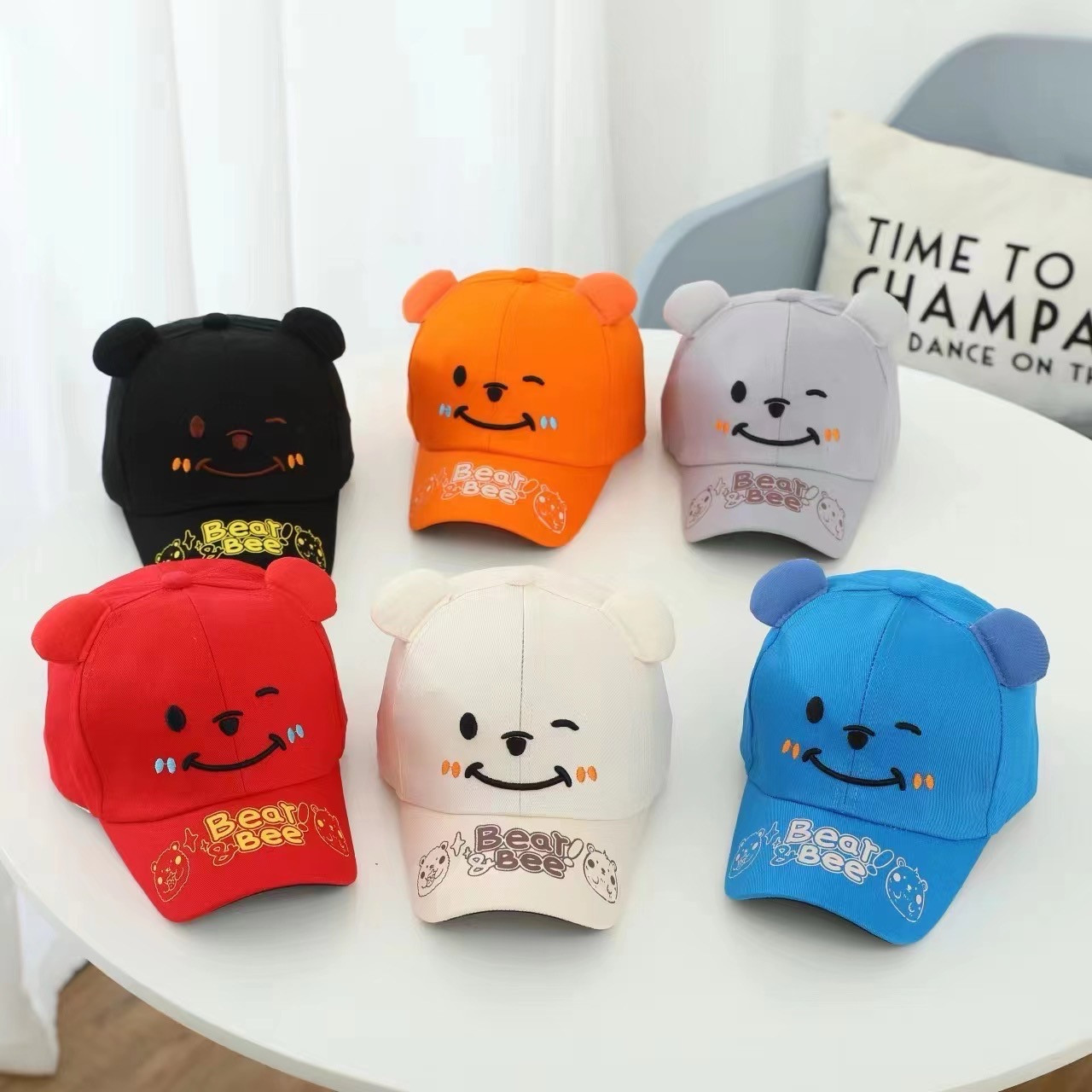 Кепка дитяча з вушками від виробника опт "Bear Bee"