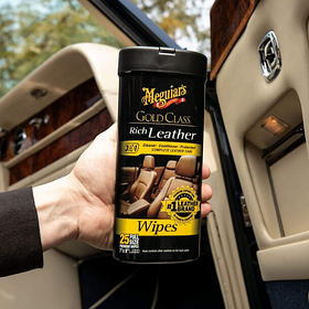 Серветки для догляду за шкіряним салоном Meguiar's Gold Class Rich Leather Wipes, 25 шт.