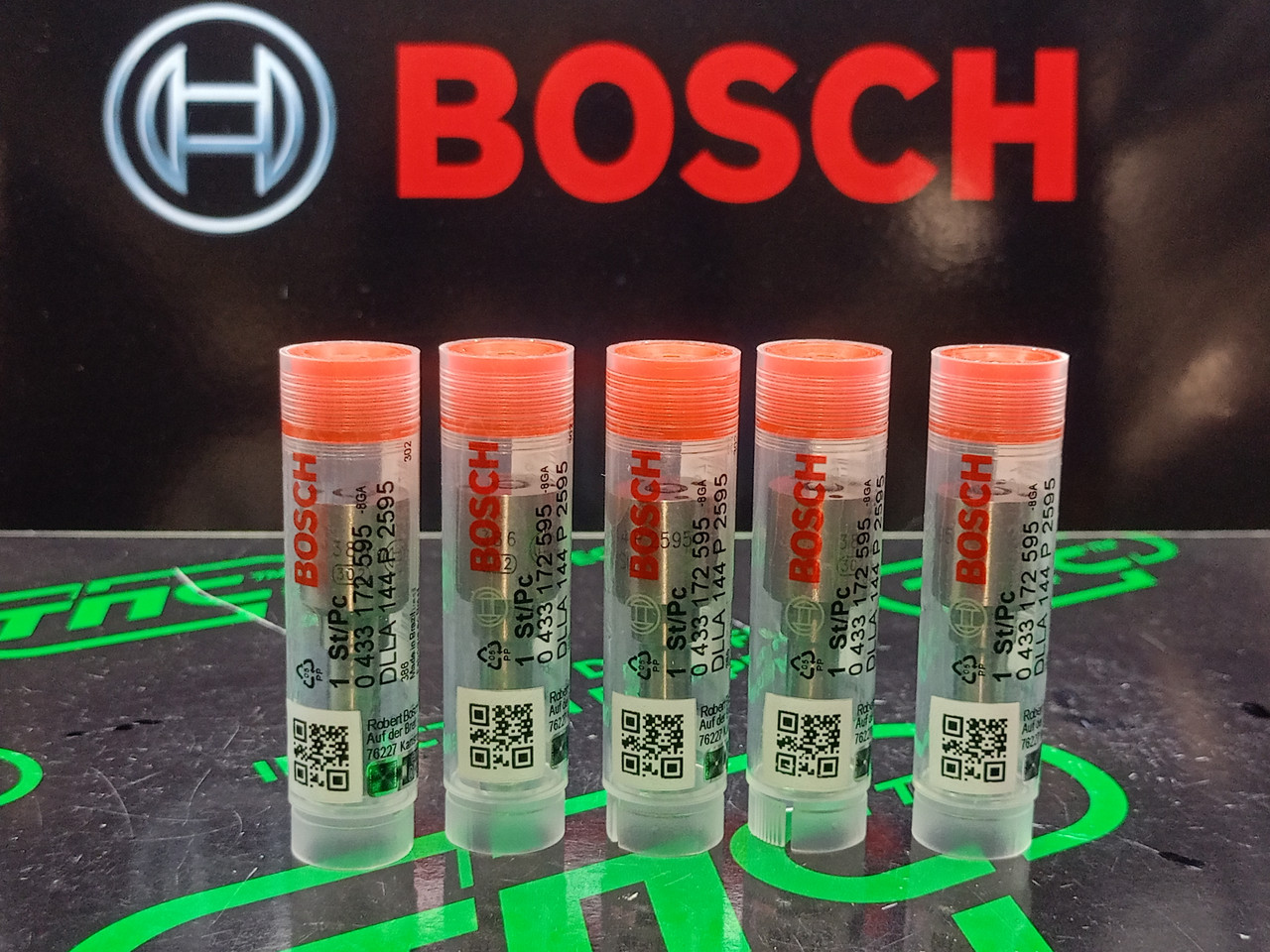 Розпилювач дизельної форсунки CR DLLA 144 P 2595 (0433172595) BOSCH Weichai