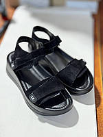 Босоножки женские замшевые на платформе танкетке на липучках, модные стильные удобные чёрные женские сандали