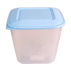 Контейнер для харчових продуктів 1.5 літра 15х15х12 см