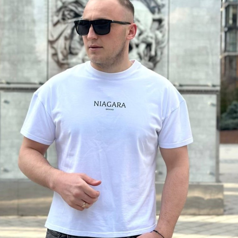 Чоловіча футболка оверсайз білого кольору з принтом NIAGARA brand  7405