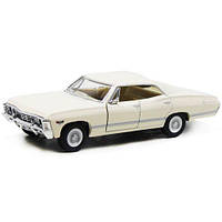 Машинка металлическая "Chevrolet Classic Impala 1967", бежевый Toys Shop