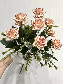 Штучна троянда. Букет троянд з добавками ( 45 см, молочна )
