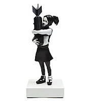 Banksy Bomb Hugger чорна біла (Фігурка)