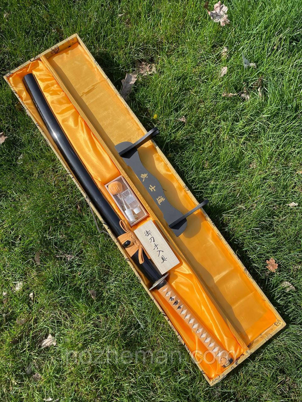 Самурайський меч Katana 3 з підставкою в комплекті, Катана 3 у подарунковому кейсі стане елітним подарунком чоловікові