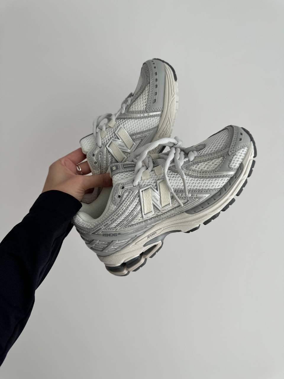 Кросівки чоловічі білі New Balance 1906D Milk (12938)