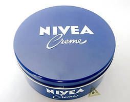 Крем універсальний зволожувальний для обличчя й тіла Nivea Creme 250 мл