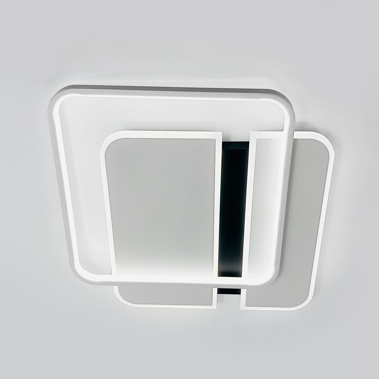 Квадратна Led люстра 100 Вт з пультом до 20 м² чорна/біла SAVIO 100W 2S WHITE/BLACK