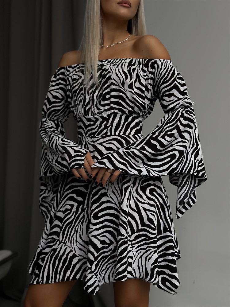 Коротке плаття в зебровий принт з відкритими плечима та розкльошеними рукавами (р. 42-48) 2PL5636, фото 1
