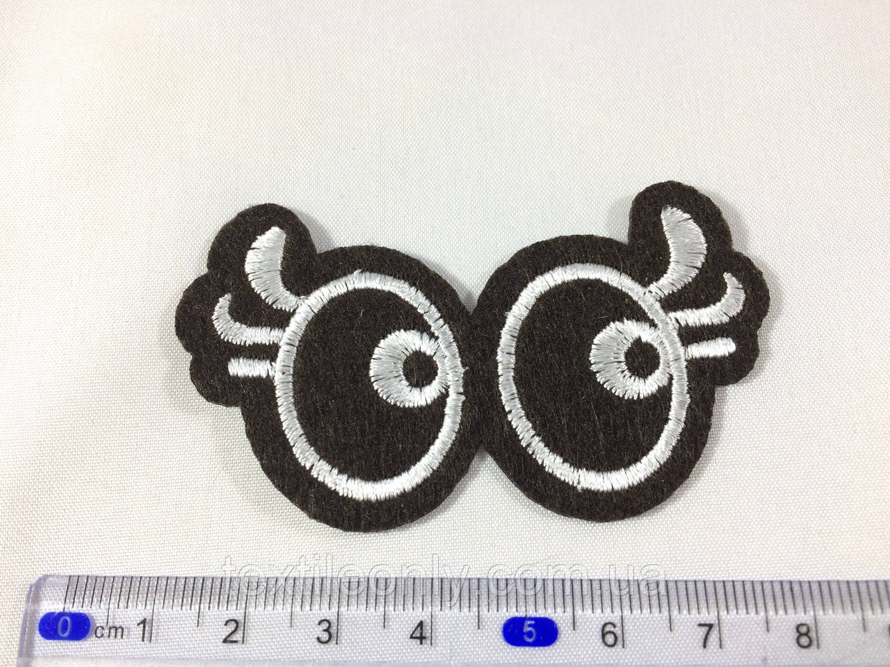 Нашивка вічка 70х40 мм