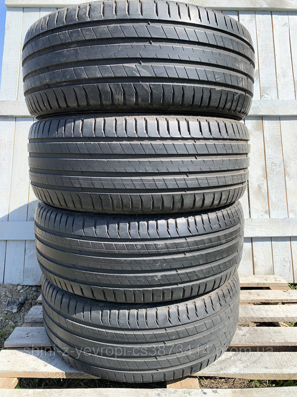 235/55/19 MICHELIN LATITUDE Sport 3, OUTSIDE