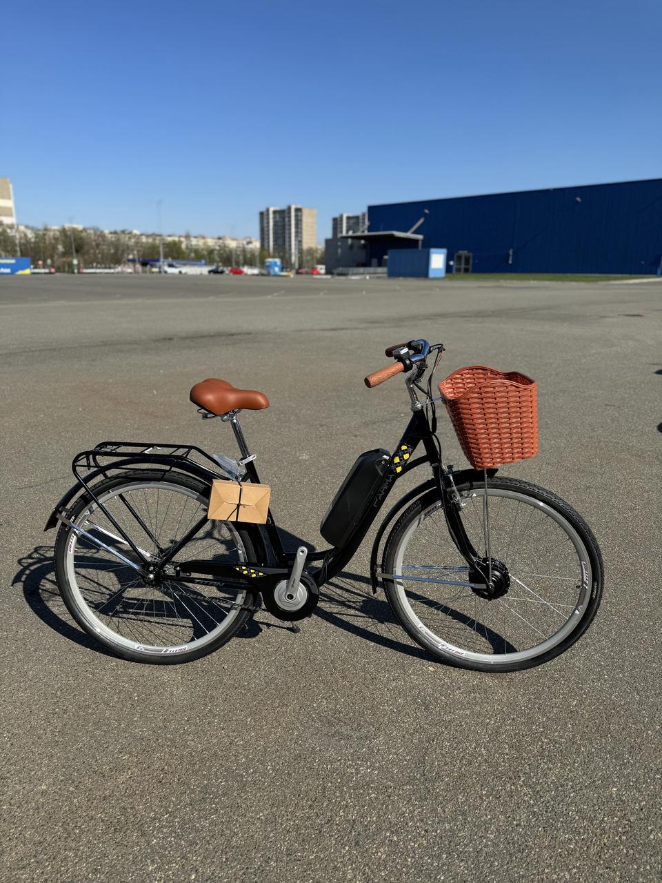 Електровелосипед E-Titan 28" Parma 36В 350Вт 7.5Ah Display