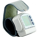 Електричний тонометр універсальний Вимірювання тиску на зап'ястку для літніх людей smarttech, фото 4