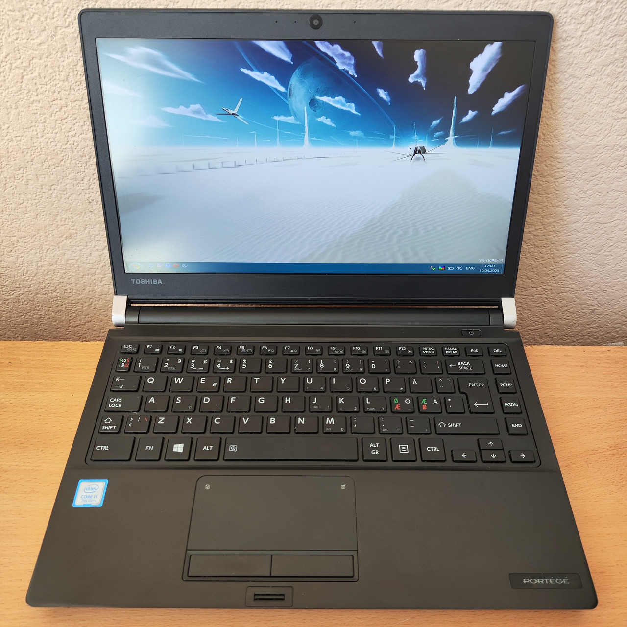 Ноутбук Toshiba PORTEGE A30-D-11N 13.3"FHD/IPS i5-7200U /8 Gb DDR4/256 Gb SSD/Intel HD Graphics 620