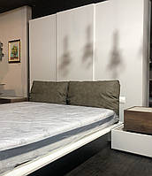 Спальня Tomasella 1800*2000 c тумбочками и шкафом Италия цвет белый ясень