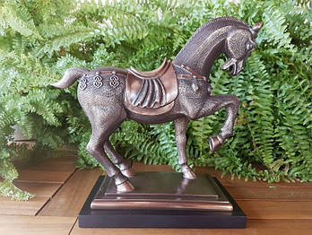 Колекційна статуетка Veronese Кінь на підставці 76250A4