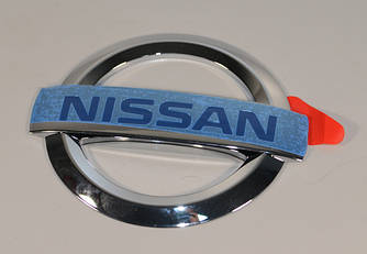 Знак задніх дверей на Nissan Primastar (Nissan) — Nissan (Оригінал) - 90889-00QAB