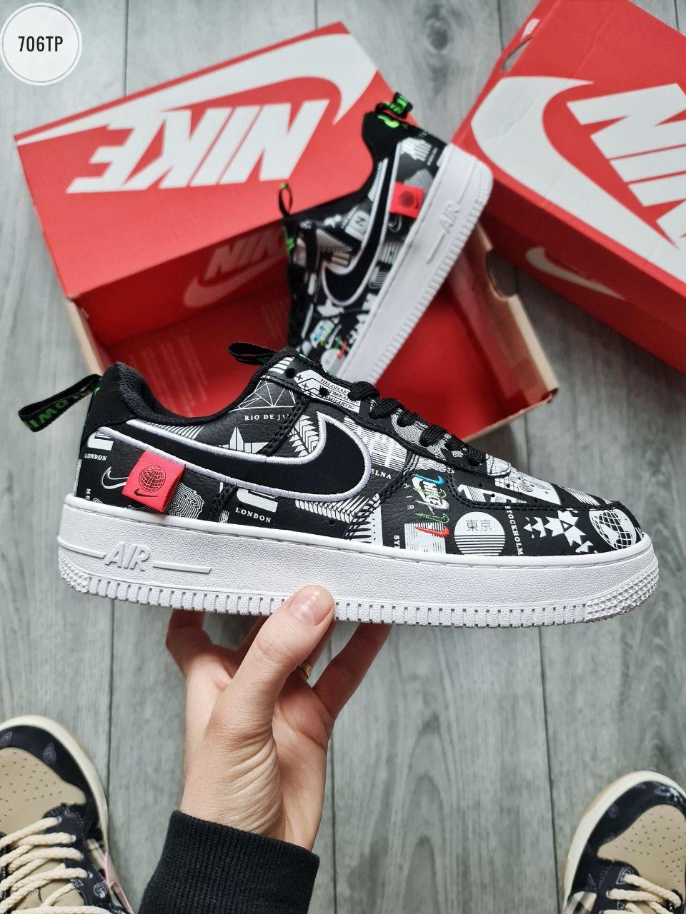 Чоловічі кросівки Nike Air Force 1 Low Worldwide (чорні з білим) стильні кросівки 706TP Найк vkross